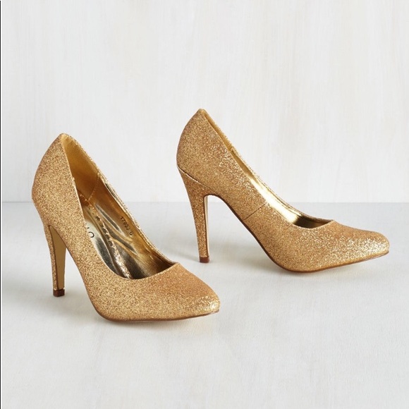 Modcloth Shoes - ModCloth Sparkle Your Interest heels, sz 6